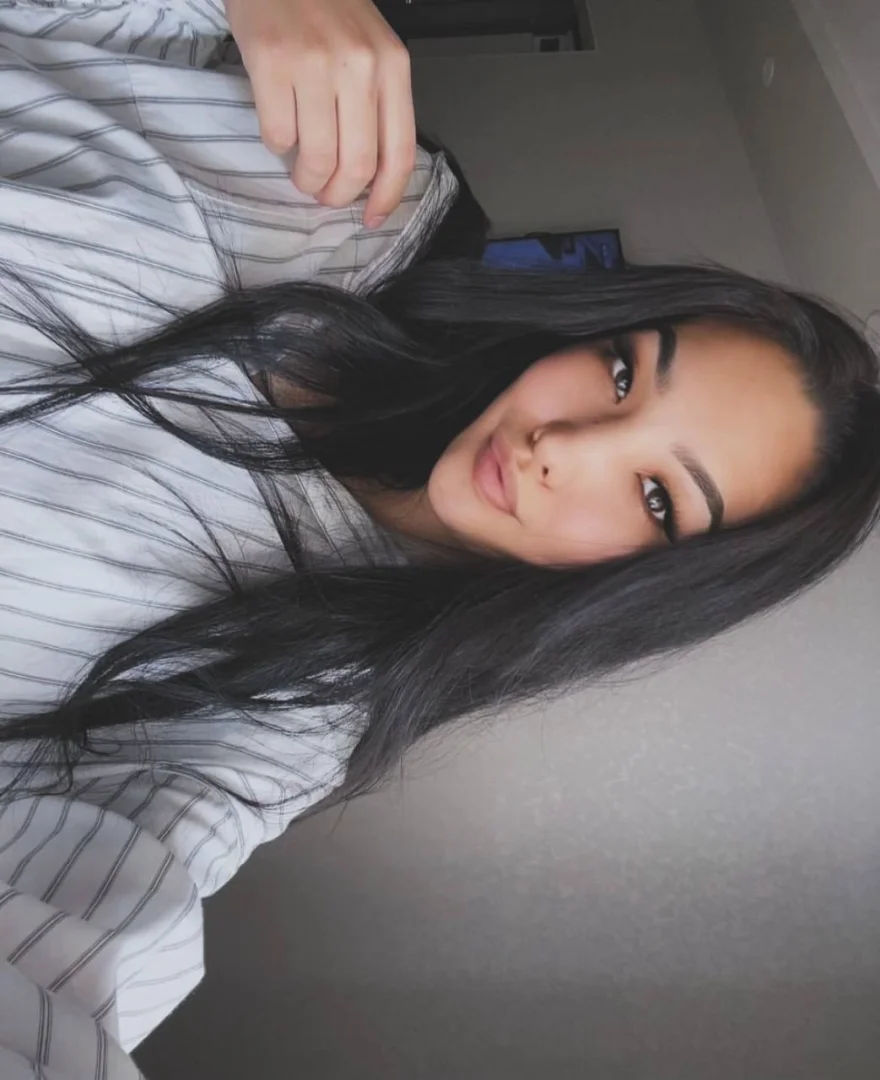 模特 Daniella