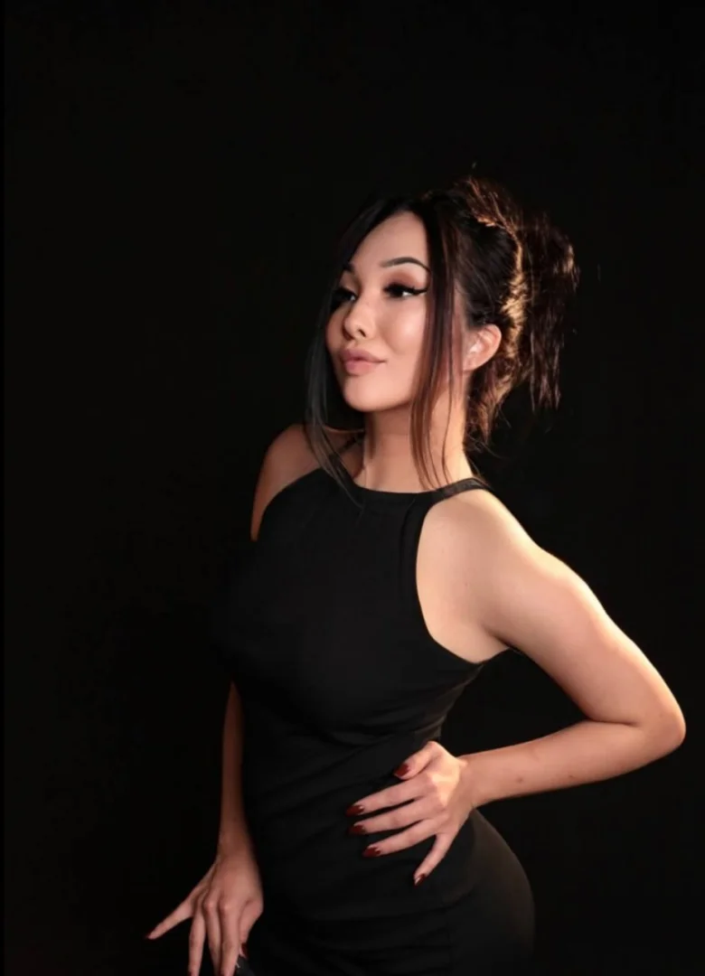 模特 Daniella